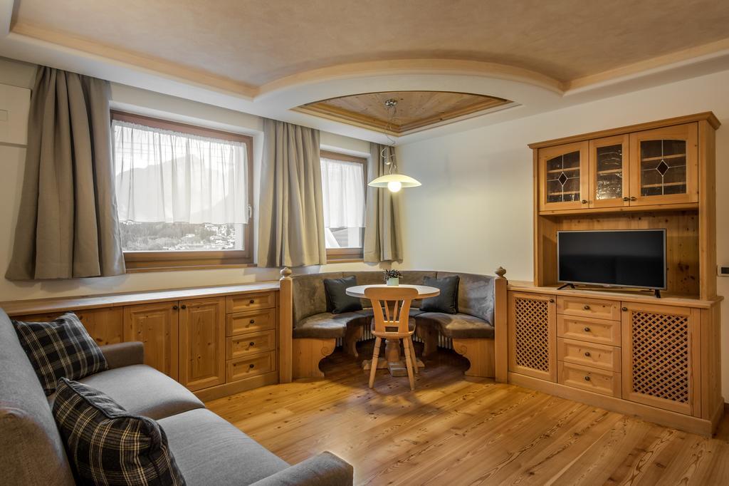 Chalet Prades Dolomiti Lodges Stern Zimmer foto
